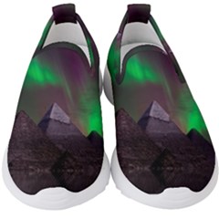 Aurora Northern Lights Celestial Magical Astronomy Kids  Slip On Sneakers by Grandong