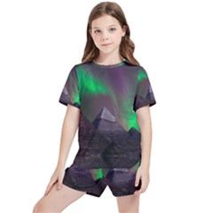 Aurora Northern Lights Celestial Magical Astronomy Kids  T-shirt And Sports Shorts Set by Grandong