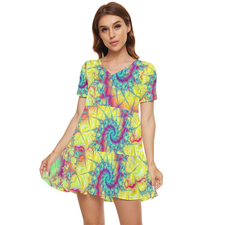 Fractal Spiral Abstract Background Tiered Short Sleeve Babydoll Dress