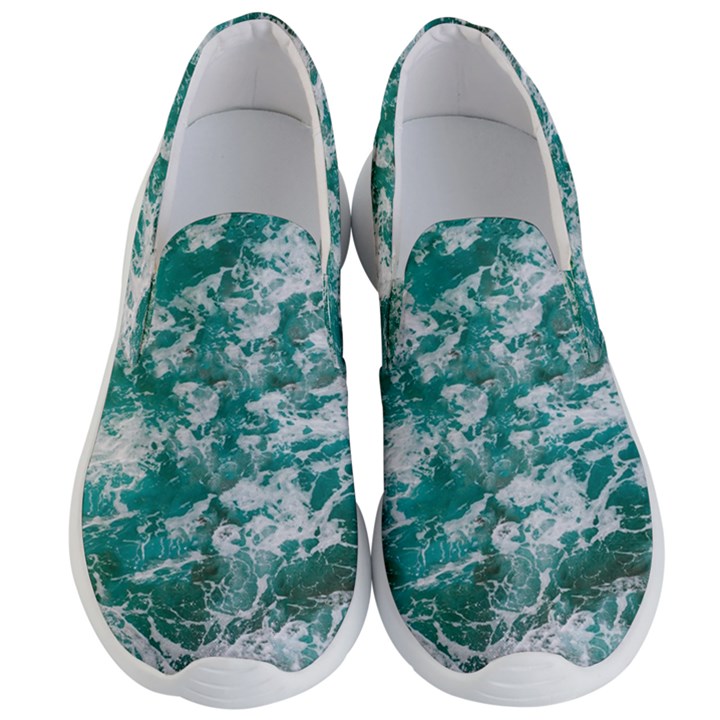 Blue Ocean Waves 2 Men s Lightweight Slip Ons