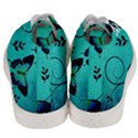 Texture Butterflies Background Men s Mid-Top Canvas Sneakers View4