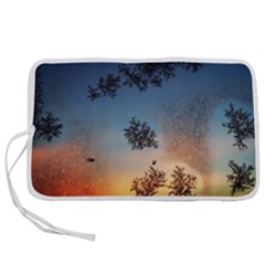 Hardest-frost-winter-cold-frozen Pen Storage Case (l) by Amaryn4rt