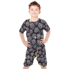 Blackberries-background-black-dark Kids  T-shirt And Shorts Set by Amaryn4rt