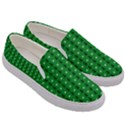 Green Christmas Tree Pattern Background Men s Canvas Slip Ons View3