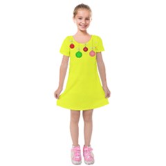 Christmas-bowls-garland-decoration Kids  Short Sleeve Velvet Dress by Amaryn4rt