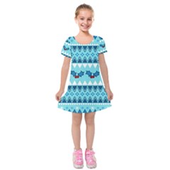 Blue Christmas Vintage Ethnic Seamless Pattern Kids  Short Sleeve Velvet Dress by Amaryn4rt