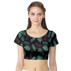 Memphis-seamless-patterns-abstract-jumble-textures Short Sleeve Crop Top by Amaryn4rt