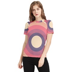 Circles Pattern Bullseye Cream Women s Short Sleeve Rash Guard by Pakjumat