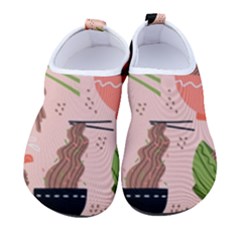 Doodle Yakisoba Seamless Pattern Kids  Sock-style Water Shoes