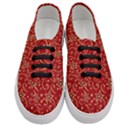 Christmas Texture Pattern Red Craciun Women s Classic Low Top Sneakers View1