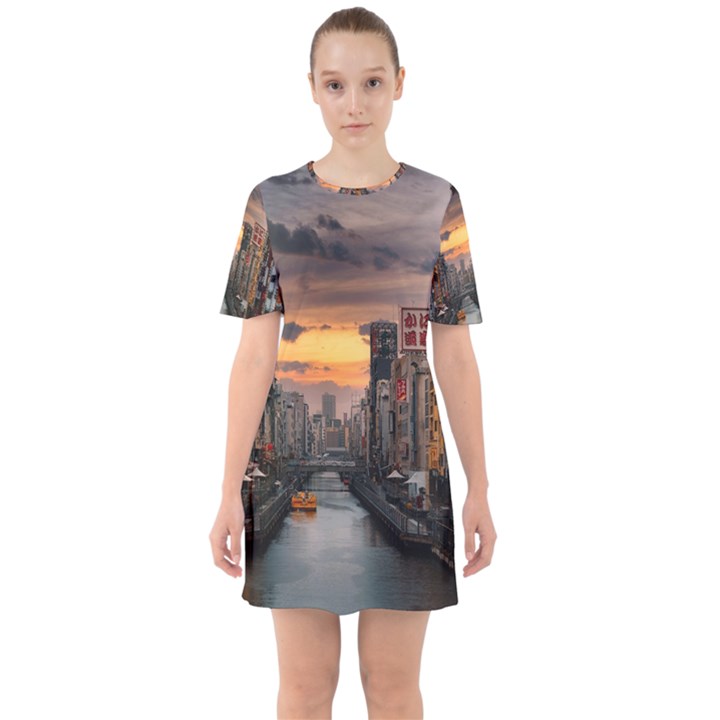 River Buildings City Urban Sixties Short Sleeve Mini Dress