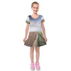 Climate Landscape Kids  Short Sleeve Velvet Dress by Sarkoni