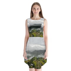 Residential Paddy Field Step Cloud Sleeveless Chiffon Dress   by Sarkoni