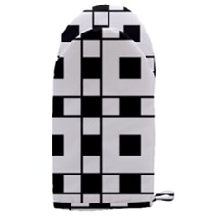 Black And White Pattern Microwave Oven Glove by Amaryn4rt