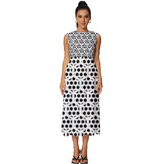 Seamless Honeycomb Pattern Sleeveless Round Neck Midi Dress by Amaryn4rt