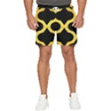 Seamless Gold Pattern Men s Runner Shorts View1