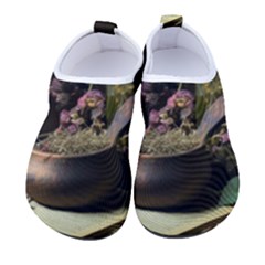 Apothecary Old Herbs Natural Kids  Sock-style Water Shoes