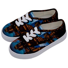 Hamburg City Blue Hour Night Kids  Classic Low Top Sneakers by Amaryn4rt