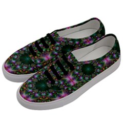 Digital Kaleidoscope Men s Classic Low Top Sneakers