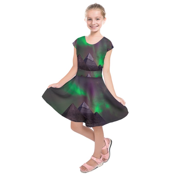 Fantasy Pyramid Mystic Space Aurora Kids  Short Sleeve Dress