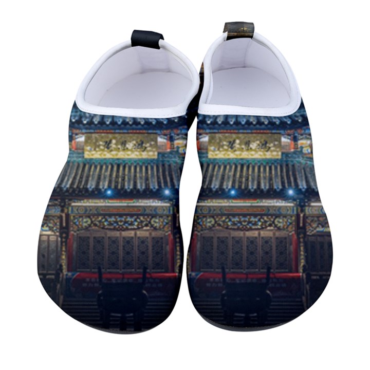 Blue Yellow And Green Lighted Pagoda Tower Kids  Sock-Style Water Shoes