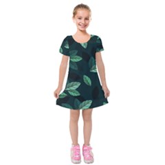 Leaves Foliage Plants Pattern Kids  Short Sleeve Velvet Dress by Grandong