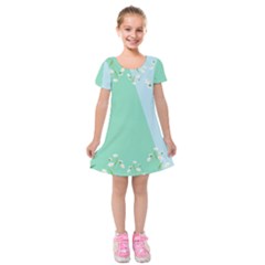 Flowers Branch Corolla Wreath Lease Kids  Short Sleeve Velvet Dress by Grandong