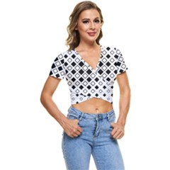 Square Diagonal Pattern Monochrome Short Sleeve Foldover T-shirt by Apen