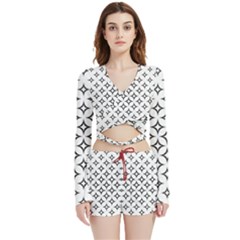 Star Curved Pattern Monochrome Velvet Wrap Crop Top And Shorts Set by Pakjumat