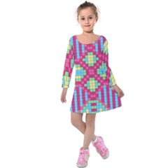 Checkerboard Squares Abstract Texture Pattern Kids  Long Sleeve Velvet Dress