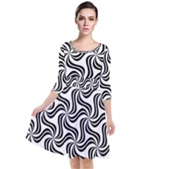 Soft Pattern Repeat Monochrome Quarter Sleeve Waist Band Dress by Ravend