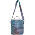 Abstract delta Crossbody Day Bag View3