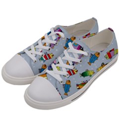 Fish Ocean Sea Water Diving Blue Men s Low Top Canvas Sneakers by Modalart