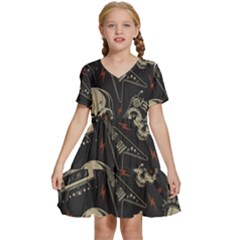 Grunge Seamless Pattern With Skulls Kids  Short Sleeve Tiered Mini Dress by Bedest