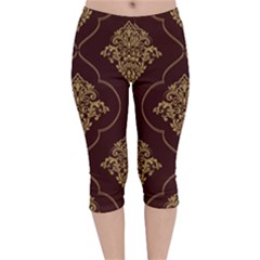 Vector Gold Ornament Pattern Seamless Damask Velvet Capri Leggings  by Pakjumat