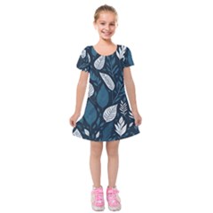 Pattern Flower Texture Kids  Short Sleeve Velvet Dress by Pakjumat