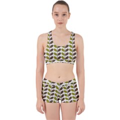 Leaf Plant Pattern Seamless Work It Out Gym Set by Hannah976