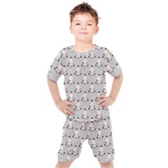 Zebra Wildlife Animal Mammal Kids  T-shirt And Shorts Set by Apen