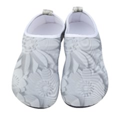 Damask, Desenho, Flowers, Gris Women s Sock-style Water Shoes by nateshop