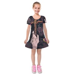 Jujutsu Kaisen Heart Design Heart Psychedelic Anime Hands Kids  Short Sleeve Velvet Dress