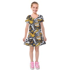 Boom Bang Art Crazy Drawing Graffiti Hello Retro Sayings Yellow Kids  Short Sleeve Velvet Dress