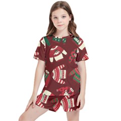 Ugly Sweater Wrapping Paper Kids  T-shirt And Sports Shorts Set