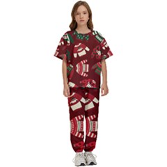 Ugly Sweater Wrapping Paper Kids  T-shirt And Pants Sports Set