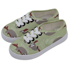 Sloths Pattern Design Kids  Classic Low Top Sneakers by Hannah976