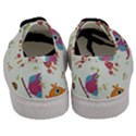 Forest Seamless Pattern With Cute Owls Men s Classic Low Top Sneakers View4