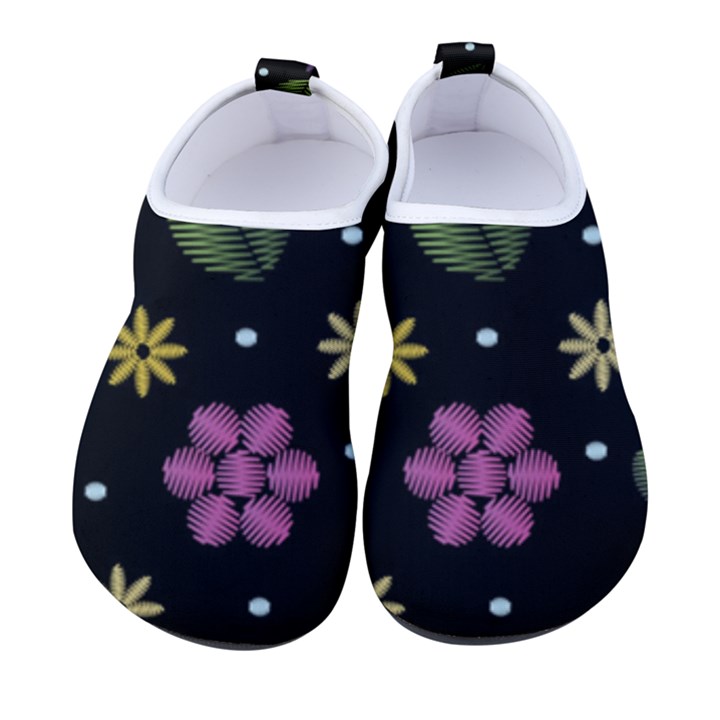 Embroidery Seamless Pattern With Flowers Women s Sock-Style Water Shoes