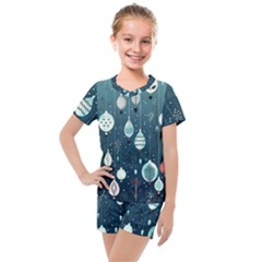 Ball Bauble Winter Kids  Mesh T-shirt And Shorts Set