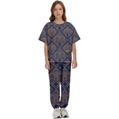 Pattern Floral Leaves Kids  T-shirt And Pants Sports Set