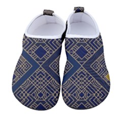 Pattern Floral Leaves Women s Sock-style Water Shoes by Ravend