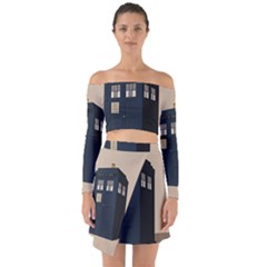 Tardis Doctor Who Minimal Minimalism Off Shoulder Top With Skirt Set by Cendanart